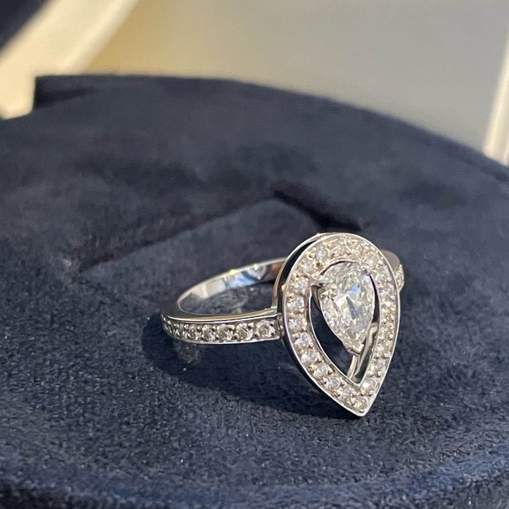FRED OF PARIS PLATINUM DIAMOND RING
